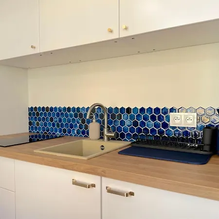 Seredino Blue Apartment- Modern Comfort In A Quiet Location, 5 Minutes To Gdansk Old Town & Seaside Exterior photo