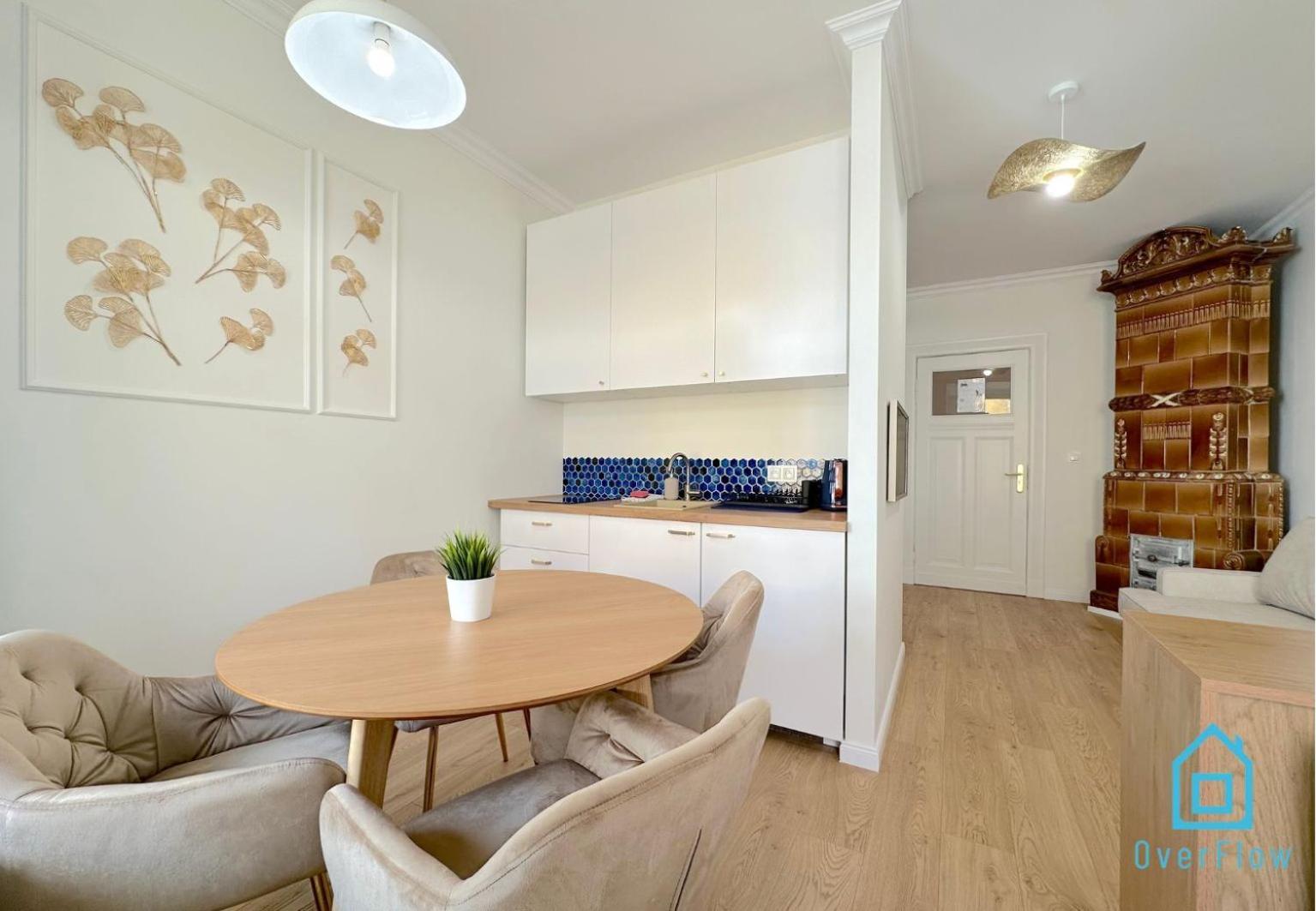 Seredino Blue Apartment- Modern Comfort In A Quiet Location, 5 Minutes To Old Town & Seaside Apartment Gdansk